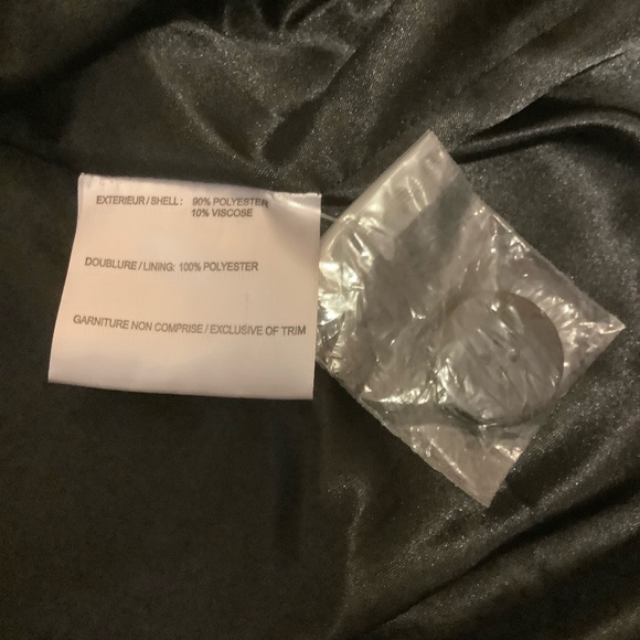 PORTRAIT LONG GRAY DOUBLE BREASTED BUTTON DOWN PEA COAT WITH POCKETS/ Size 6 - Picture 11 of 11